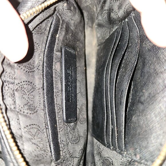 Michael Kors Small Crossbody Purse‎ - Picture 4 of 9